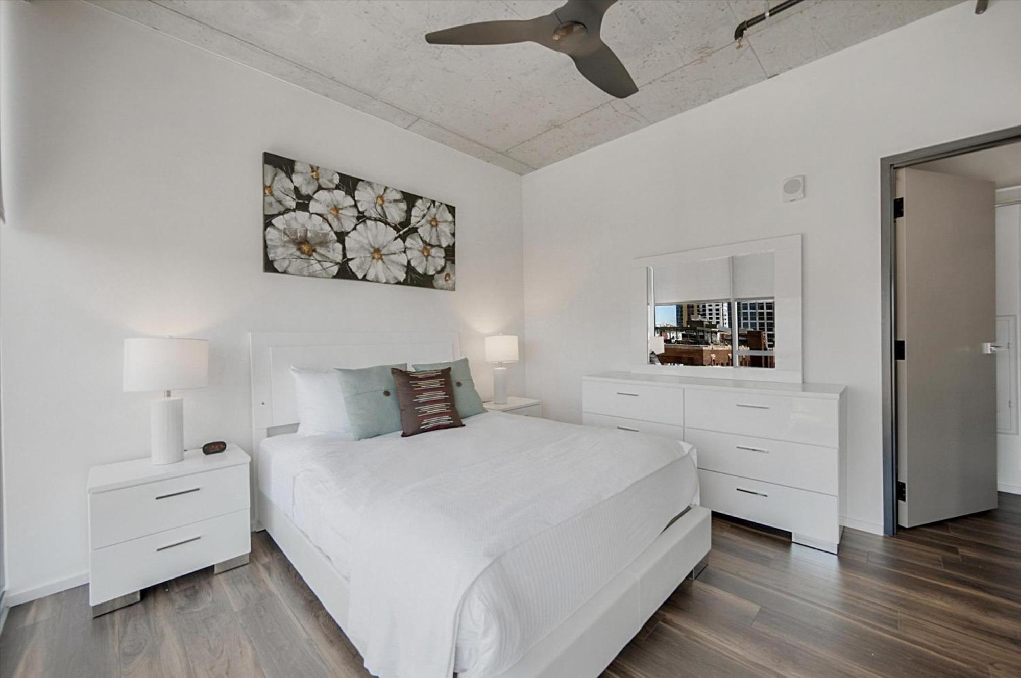 Global Luxury Suites Nashville Downtown Bagian luar foto