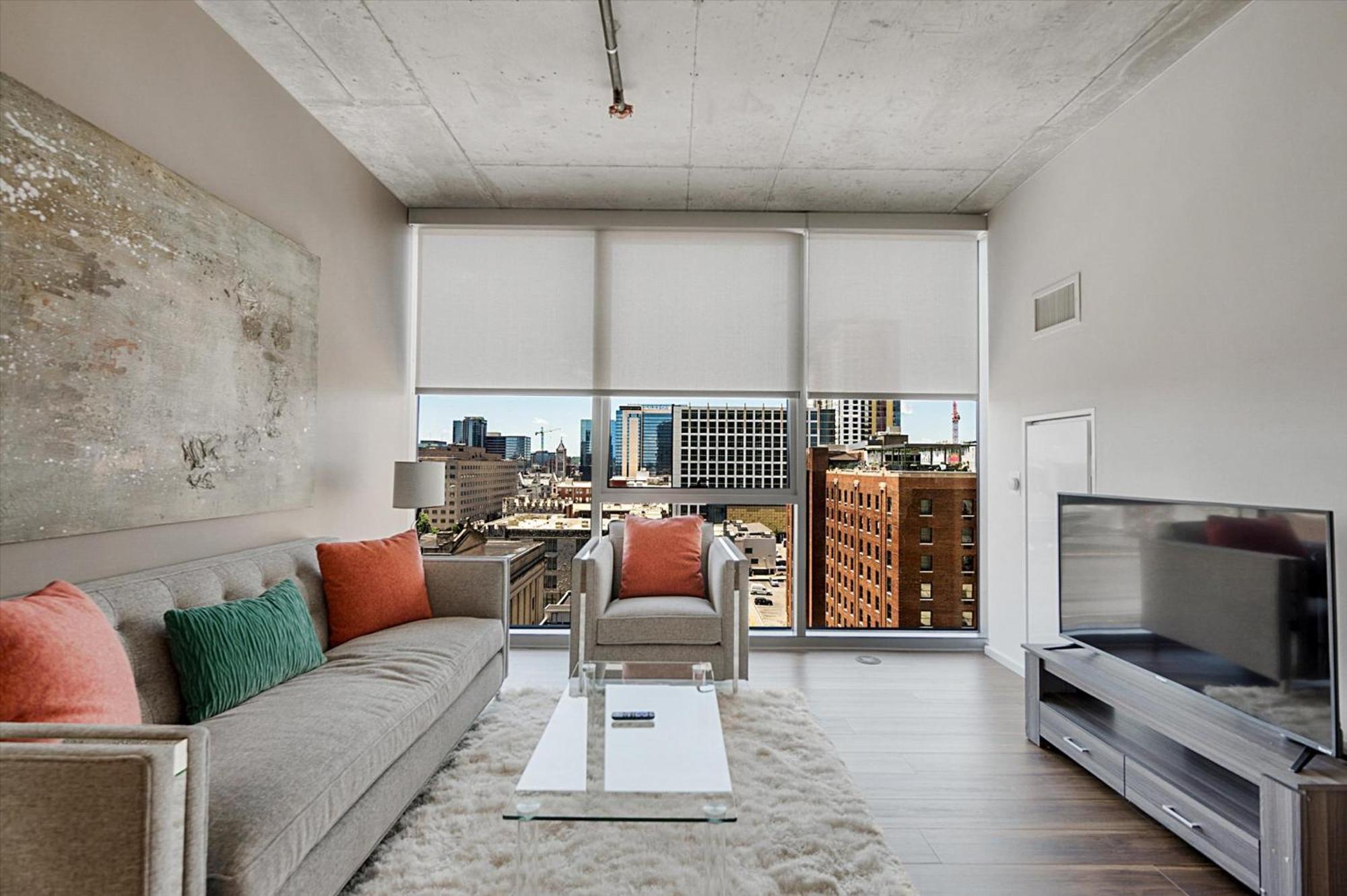 Global Luxury Suites Nashville Downtown Bagian luar foto
