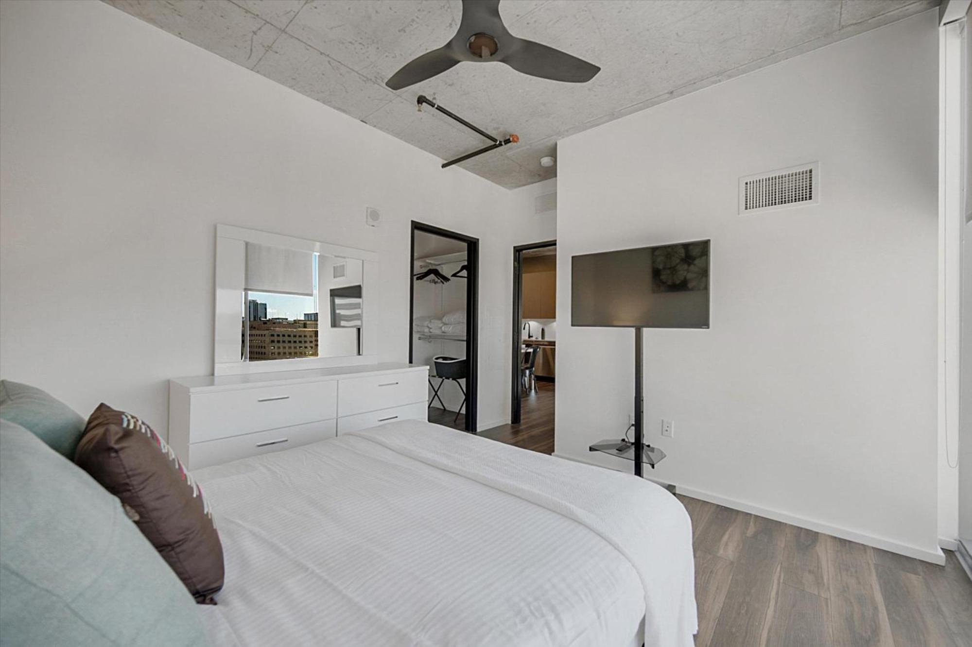 Global Luxury Suites Nashville Downtown Bagian luar foto
