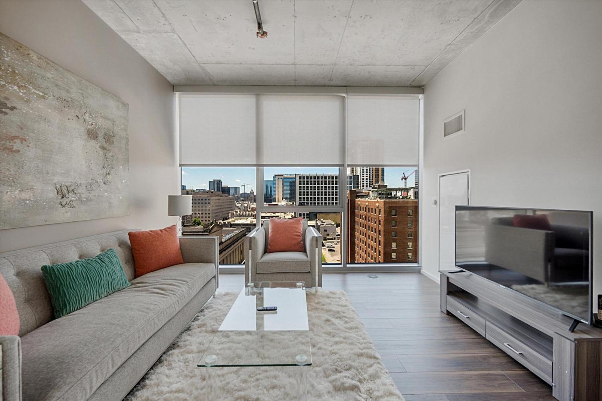 Global Luxury Suites Nashville Downtown Bagian luar foto